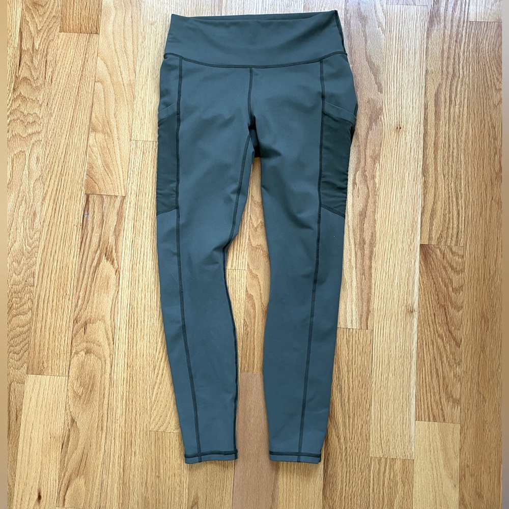 On-The-Go PowerHold® High-Waisted Legging